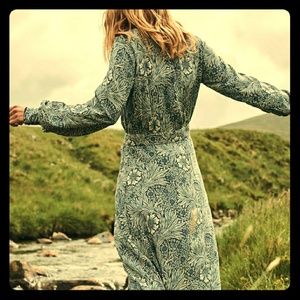 H&M x William Morris Colab Limited Ed Print Dress